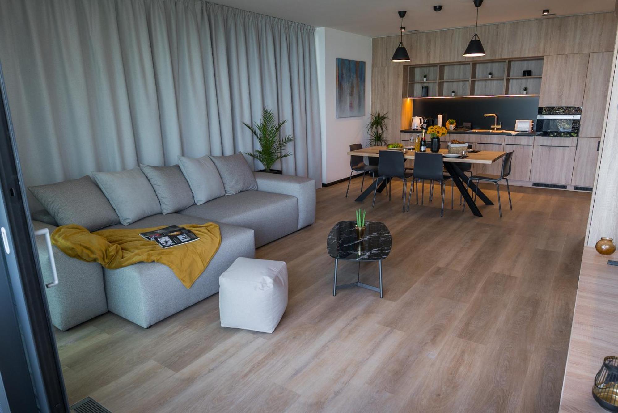 Bj81 Suite Hotel شيوفوك المظهر الخارجي الصورة