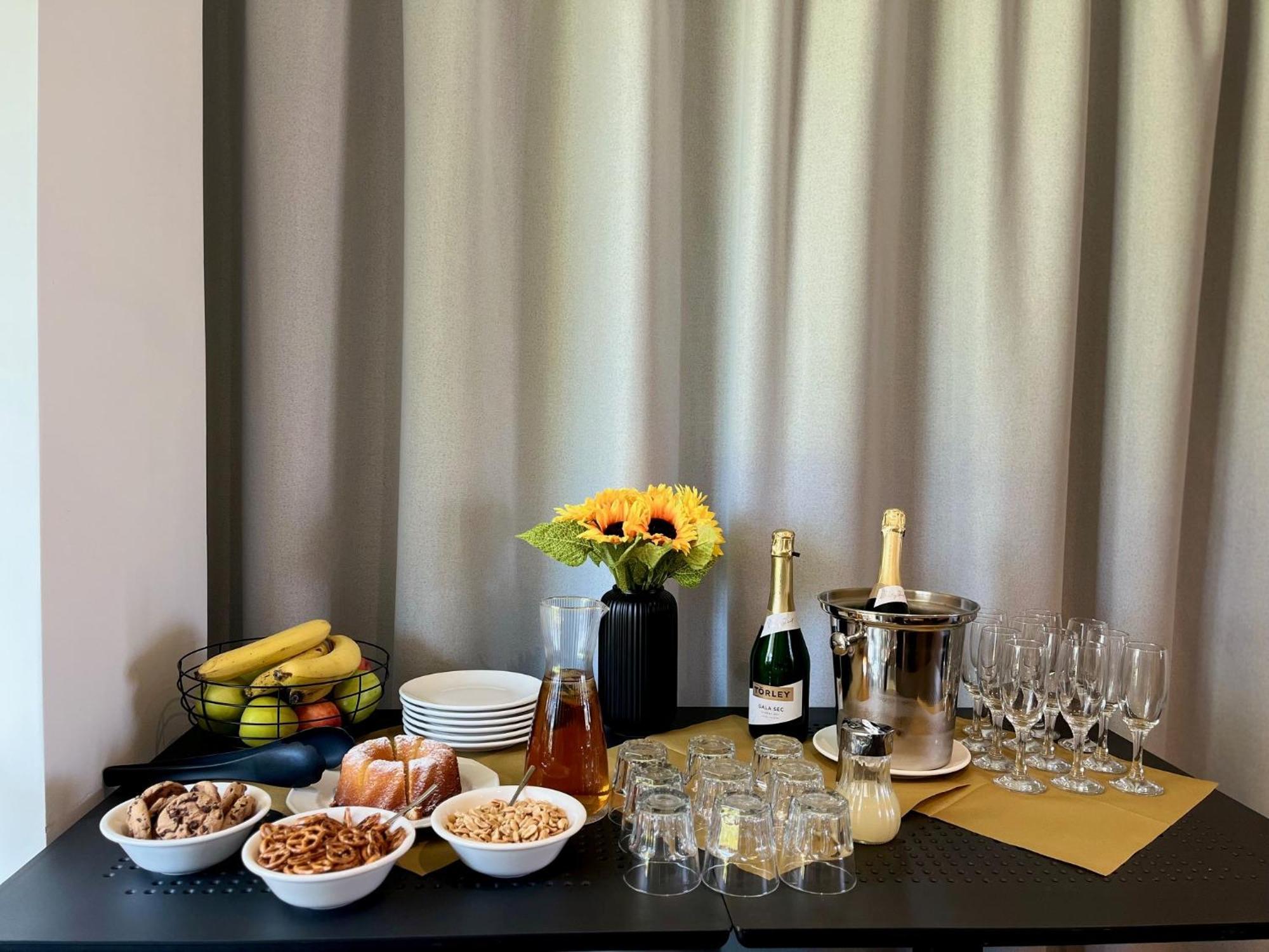 Bj81 Suite Hotel شيوفوك المظهر الخارجي الصورة